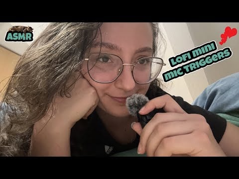 ASMR | Mini Mic scratching, mouth sounds, chit chat in bed 💝