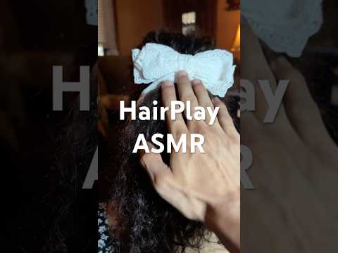 Relaxing and hair play!😁🕊️