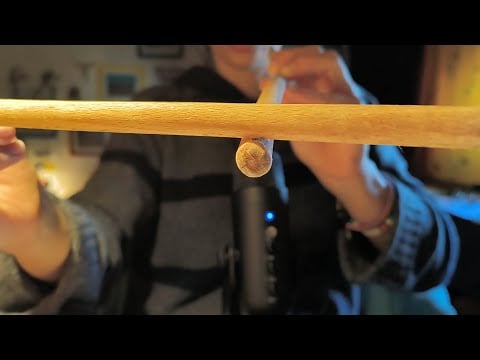 SOMEWHAT ENJOYABLE ASMR (PORTUGUESE)