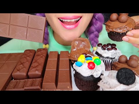 ASMR CUPCAKES, CHOCOLATE BARS. REESE’S CUPCAKE, M&M CUPCAKECURIE.ASMR