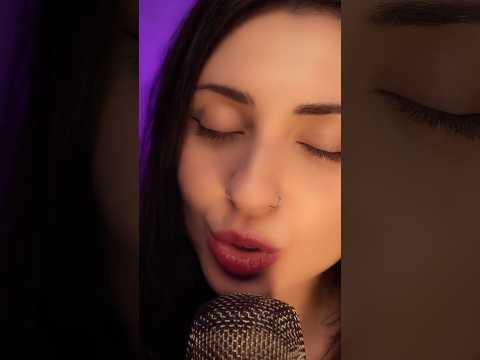 Feliz San Valentín, os amo❤️ #asmr #valentinesday #love #kiss #sanvalentín #shorts #asmrvideo