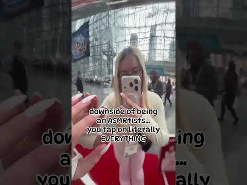 DOWNSIDE OF DOING ASMR 😹🩷 #asmr #streamer #toyfair