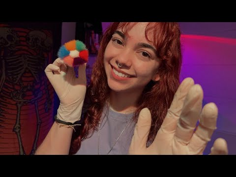 ASMR | Examinando a sua pele