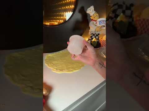 Chef Makes Ravioli With Slime #asmr