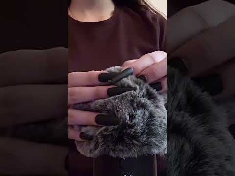 Mic scratching is so satisfying 🫠 #asmrcommunity #triggersforsleep #asmrtriggers #relax #sleepaid