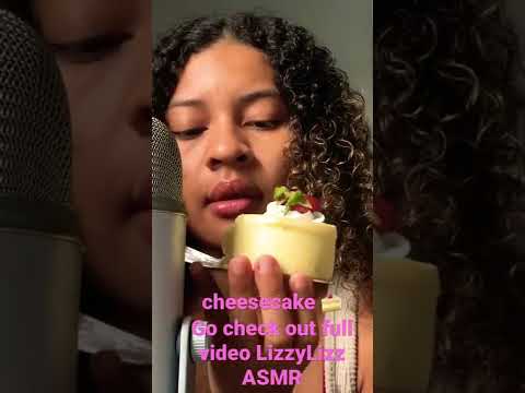 EATING CHEESECAKE #asmreating #asmrshorts