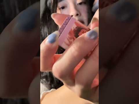 ASMR card tapping 🃏 (short version) #asmr #relax #shorts #fasttapping #fastandaggressive