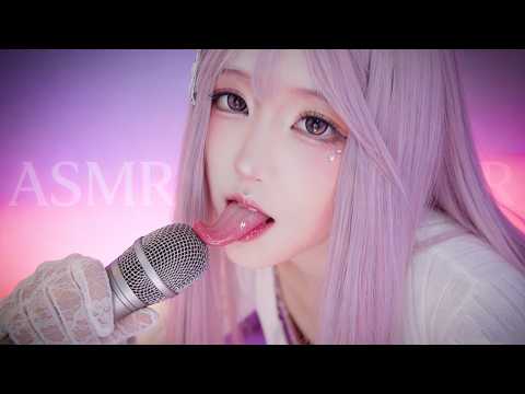 ASMR Close-Up Mic for Maximum Tingles
