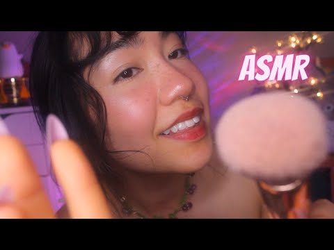 ASMR BEM DE PERTINHO (tocando no seu rosto até você dormir 😴)