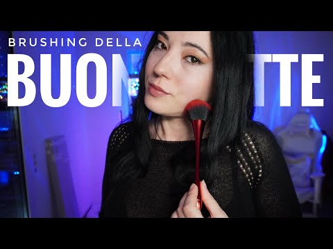 ASMR Brushing sul viso della buonanotte