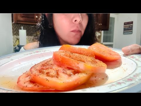 😱ASMR EN ESPAÑOL | COMIENDO JITOMATES GIGANTES😱