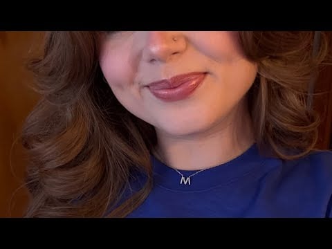 *ASMR* Lo-Fi Close Up Whisper iPhone Mic - What’s in my purse 👛 (whisper) 