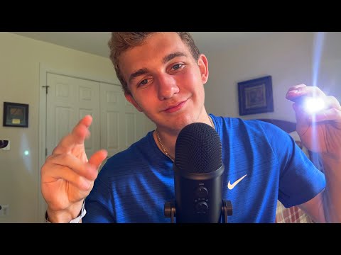 Asmr light visuals with layered mouth sounds