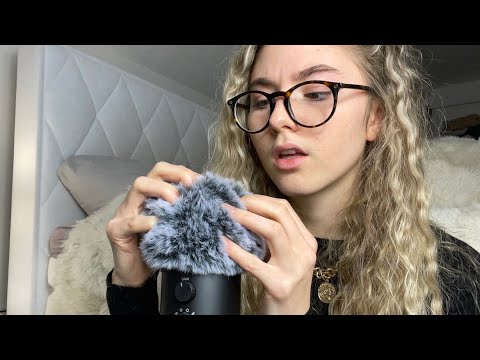 ASMR- Bugs in the microphone 🐛 [English]