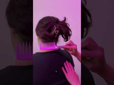 Tingly Hairline Combing #visualtingle #oddlysatisfying #realpersonasmr #tingleinducing #relax