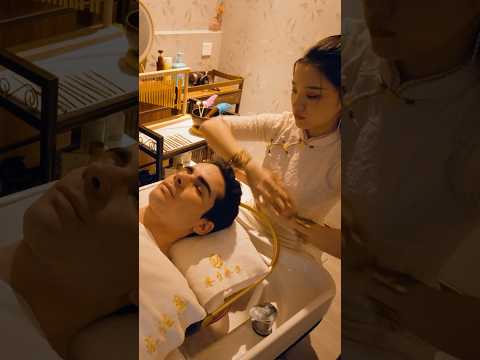 ASMR: Il massaggio Cinese Influencer con l'Acqua! #shorts
