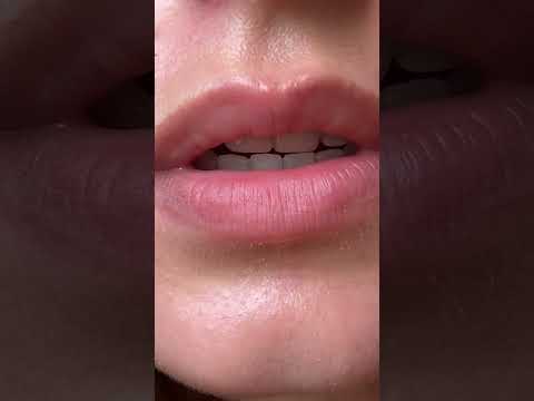 #kiss #asmr #asmrsounds