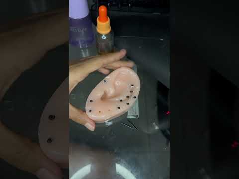 Asmr tirando cravos da sua orelha 👂 #asmrshorts