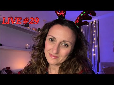 Rosy ASMR sta trasmettendo dal vivo.