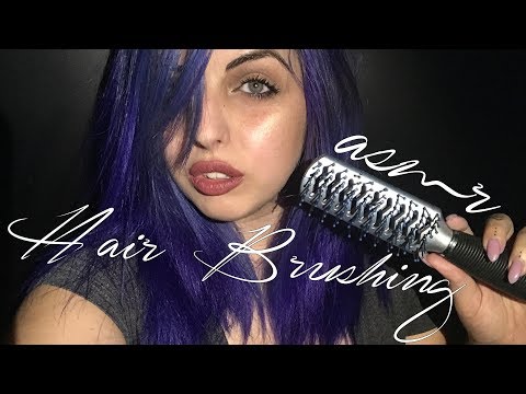 ASMR | BLUE HAIR BRUSHING | WHISPERING ITA