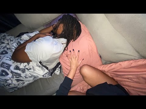 ASMR scratching | Give my boyfriend Sleeping on the couch 