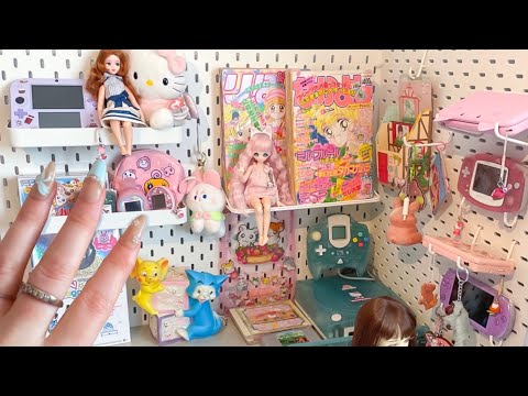 ASMR ~ desk tour, tapping around retro consoles and cute trinkets for sleep/ relaxation ⌨️🌸🖥️