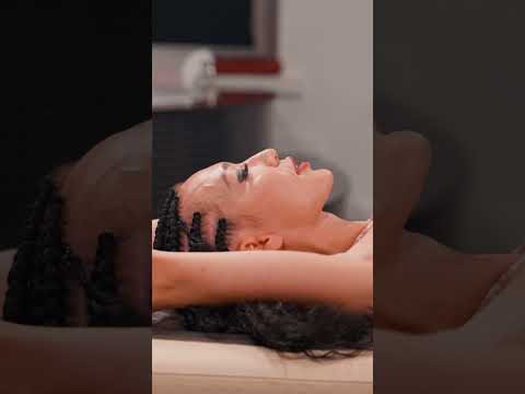 Fantasy leg & spine stretch for Aliya – ultimate manual correction #chiropractic