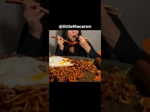 Jjajangmyeon / Black Bean Ramen Mukbang ASMR #asmr #ramen #mukbang #eatingasmr 