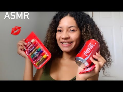 ASMR Español Aplicándome Lipsmackers , Chaptsik de Coca-Cola ( Muchos  Sonidos de boca)