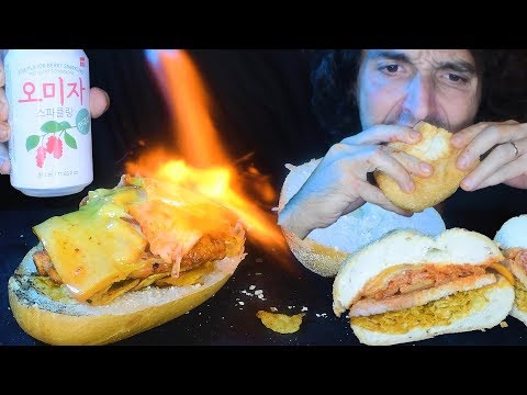 SPICY KOREAN KIMCHI PORK BLOW TORCH Sandwich MUKBANG + 5 FLAVOR BERRY SPARKLING DRINK + DESSERT