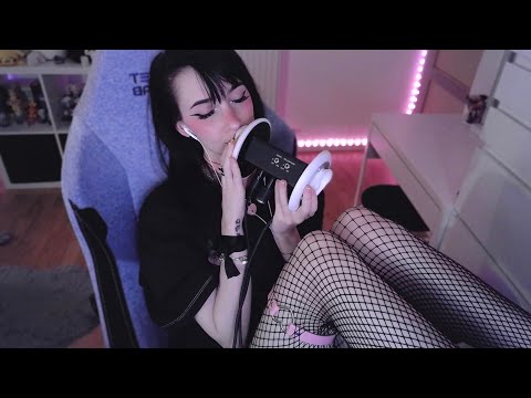 ASMR ☾ sweet ear kisses & sleepy vibes 💋