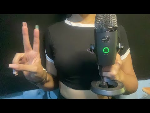 ASMR BLUE YETI - TE ENSEÑO TODOS MIS TATUAJES -  SUSURROS MUY CERCA DE TU OIDO - AMNY ASMR