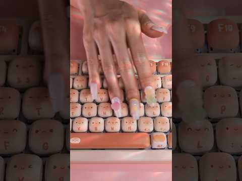 #asmr the cutest keyboard