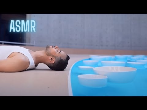ASMR unique : bols flottants et ambiance magique à Paris (@boursedecommerce )