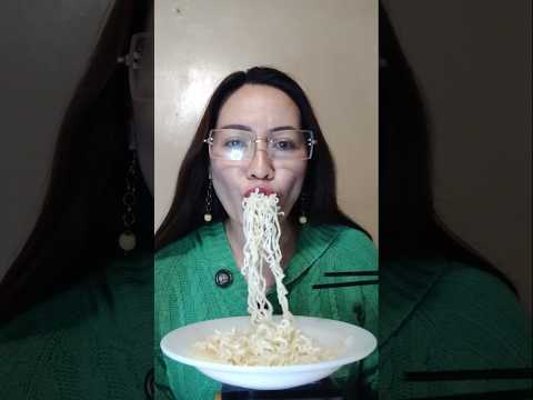 RAMEN WITH FRESH JALOPENO #shortsfeed #food #everyone #mukbang #eatingshow #viral #tiktok #asmr