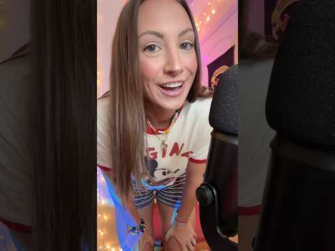 outfit check! ❤️🤍💙 #asmr #asmrwhisper #ootd #relax