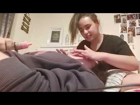 my friend gives me a facial asmr!!