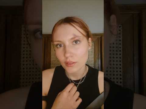 ASMR fourth wing #asmr #relax #visualtingle #asmrshorts #triggersforsleep #fourthwing #ironflame