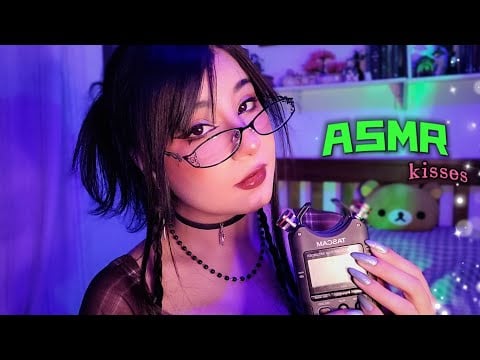 ASMR te dando 100 beijinhos 💋