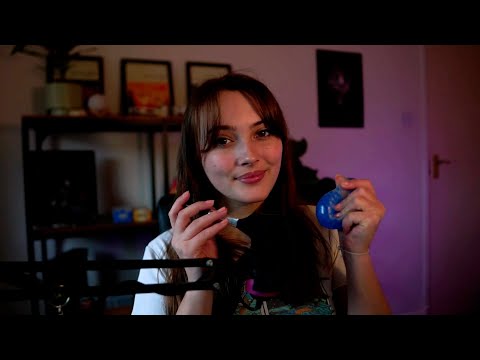 ASMR mic brushing and mouth sounds 💕