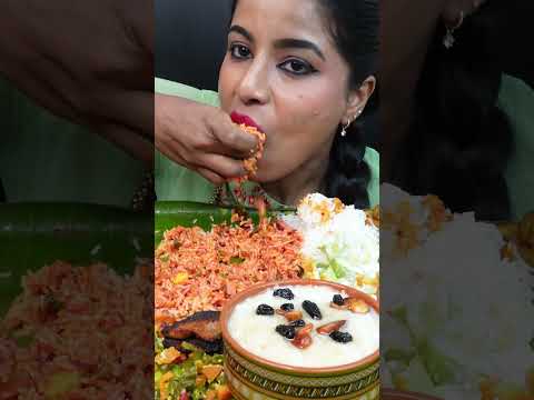 ASMR Eating Onam Sadhya,Rice,Payasam,Sambar,Papad,Veg Thoran South Indian Thali ASMR Eating Mukbang