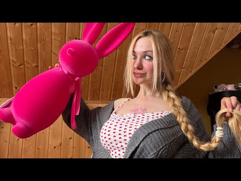 ASMR Girlfriend soft spoken erzählt dir was über ihre Erkältung und den pinken Hasen inkl. tapping ✨