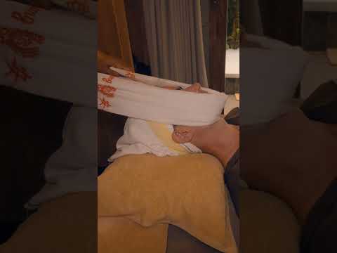 ASMR: Massaggio Asiatico alla Faccia Professionale! #shorts