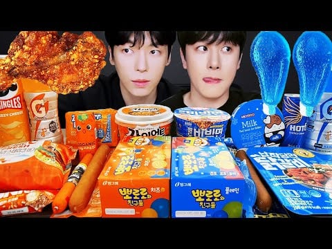 ASMR MUKBANG | 편의점 주황색 파랑색 디저트 먹방 라면 아이스크림 초콜릿 & BLUE DESSERT HONEY JELLY CANDY