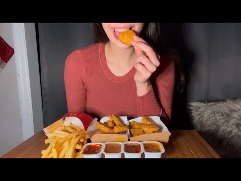 MCDONALD’S NUGGETS AND FRIES ASMR EATING *CRISPY EATING SOUNDS*