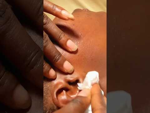 Asmr ear cleaning and picking on a real person bubblegum, whispers #asmr #tingling #bubblegum