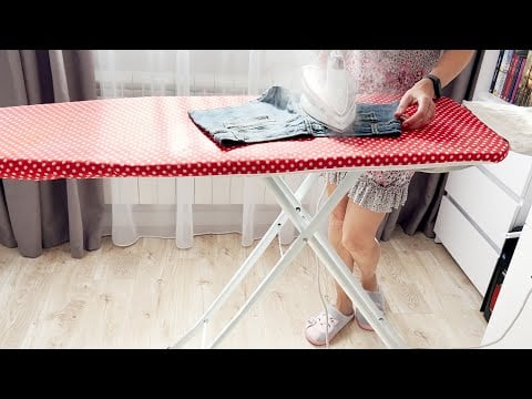 Ironing T-shirts and wet denim shorts. I use the Braun TexStyle 7 iron. ASMR