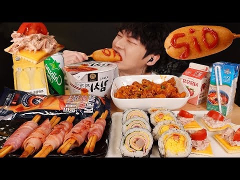 ASMR MUKBANG | 편의점 직접 만든 콩불 김치찌개 베이컨말이 계란 김밥 디저트 먹방 &레시피 CVS Convenience store FOOD EATING