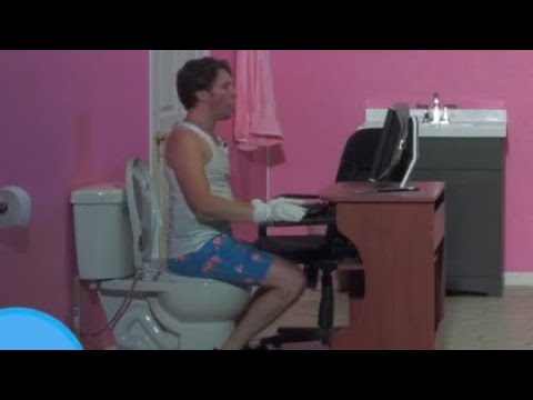 How Jerma prepares for livestreams (dollhouse stream clip)