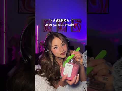 Let me give u some tingles💓😚 #asmr #karmaasmr #asmrvideo #asmrshorts #thepose #theposeasmr